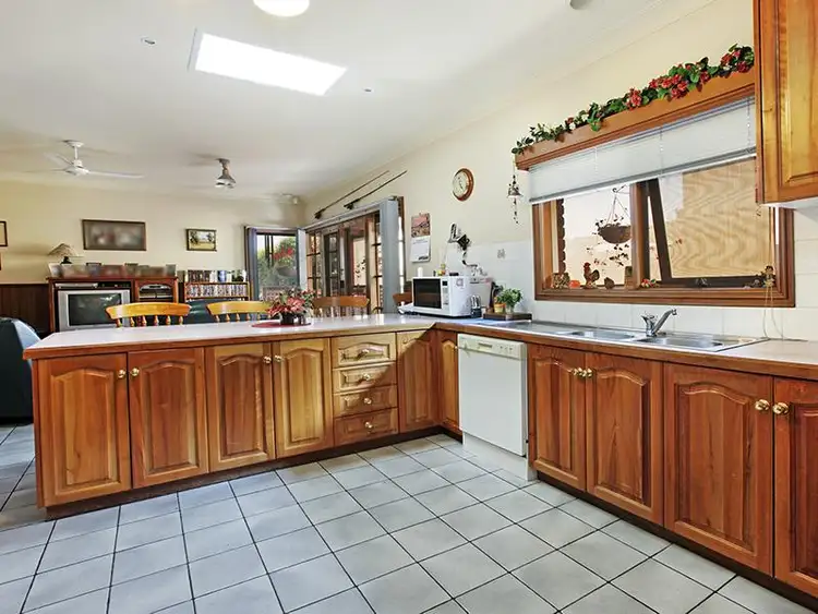 Fifth view of Homely house listing, 7 Erindale Court, Grovedale VIC 3216