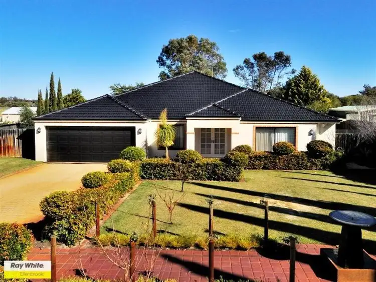 74 Taittinger Grove, The Vines WA 6069