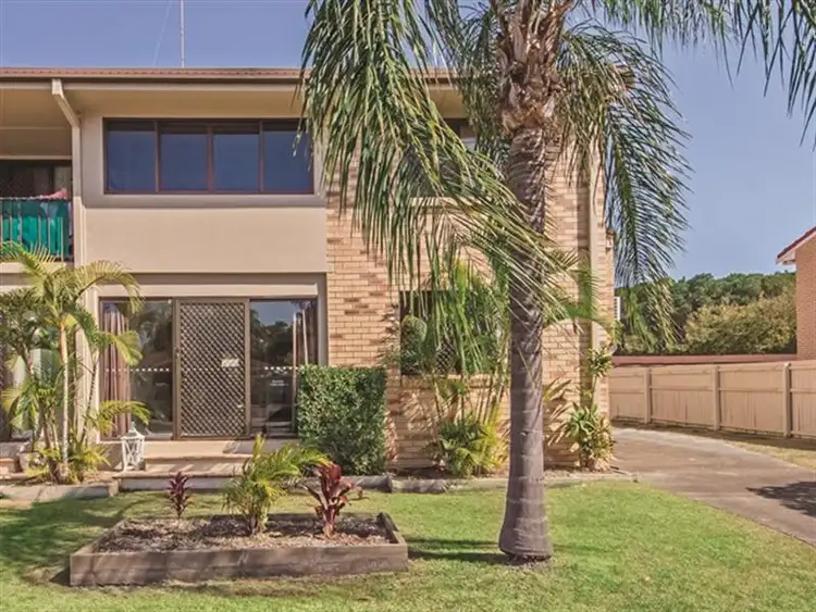 2/46 Oceanic Drive, Mermaid Waters QLD 4218