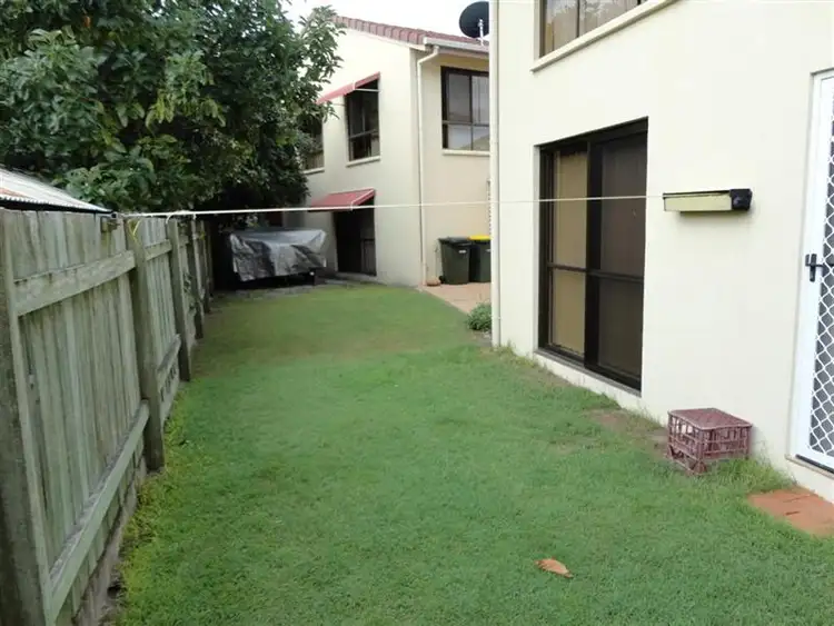 Seventh view of Homely unit listing, 3/208 Cypress, Urangan QLD 4655