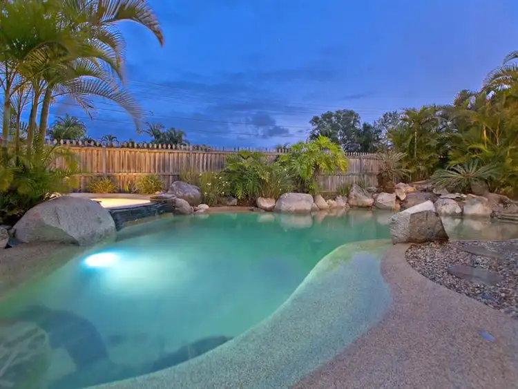 16 Mark Street, Capalaba QLD 4157