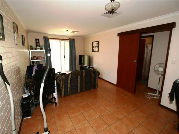 Sixth view of Homely unit listing, 2/1 Maidstone Crescent, Exmouth WA 6707