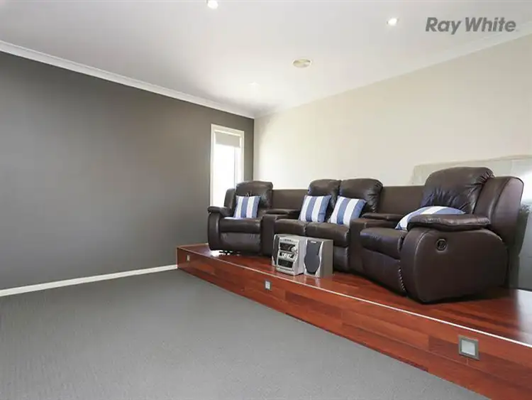 Fifth view of Homely house listing, 10 Darling Court, Taylors Hill VIC 3037