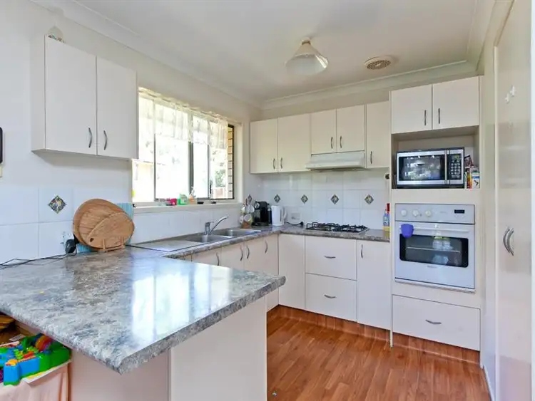 Second view of Homely house listing, 7 Christine Court, Cleveland QLD 4163