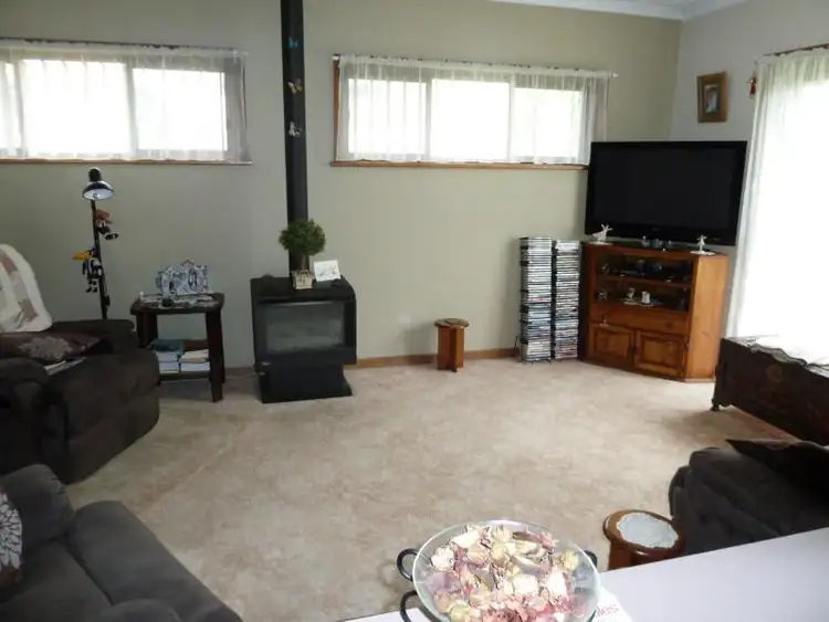 Fifth view of Homely house listing, 18 Lemana Court, Mount Gambier SA 5290