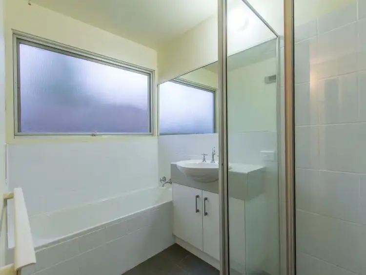 Sixth view of Homely house listing, 3 Raphael Crescent, Frankston VIC 3199