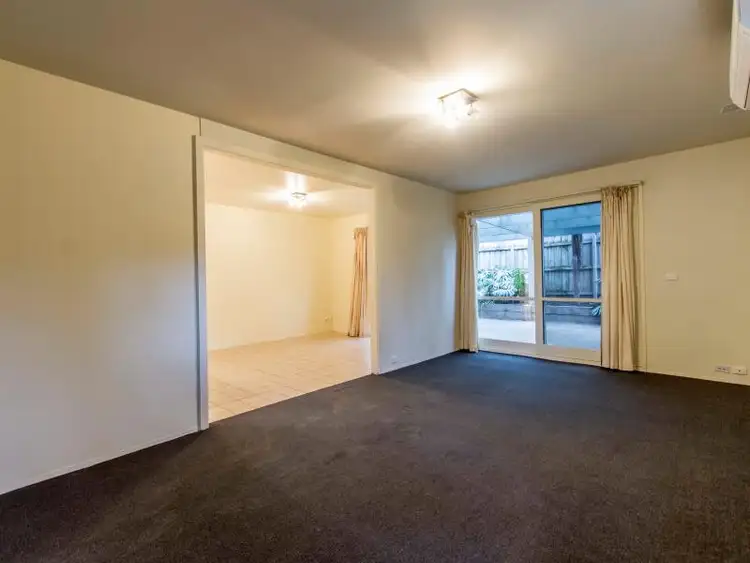 Second view of Homely house listing, 3 Raphael Crescent, Frankston VIC 3199