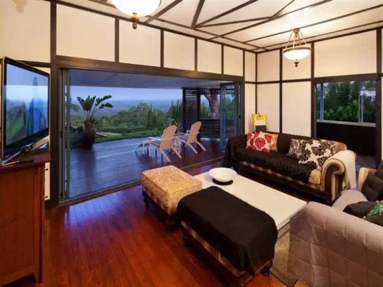6 Old Maleny Road, Landsborough QLD 4550