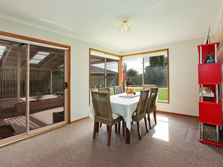 Fifth view of Homely house listing, 2 Mayton Court, Grovedale VIC 3216