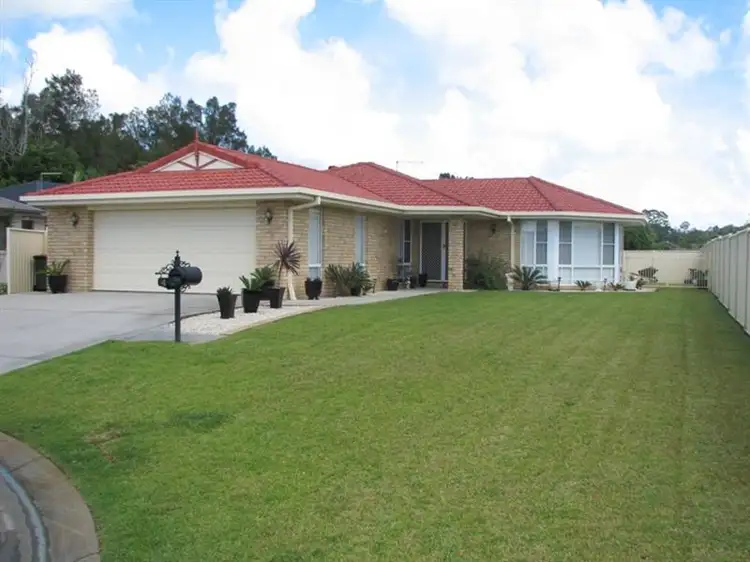 4 Buccaneers Court, Yamba NSW 2464