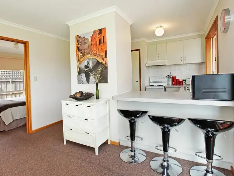 Third view of Homely house listing, 2 Mayton Court, Grovedale VIC 3216
