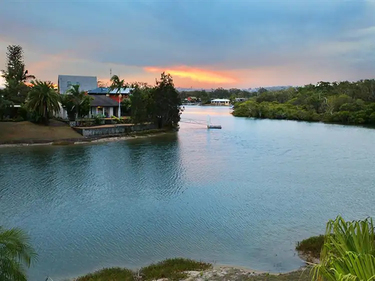 15-17 Paraka Court, Mountain Creek QLD 4557