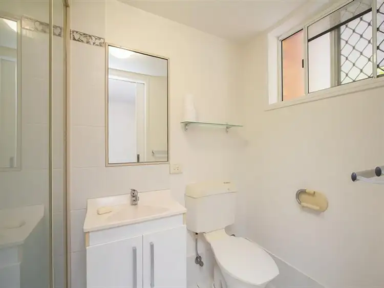 Seventh view of Homely unit listing, 2/23 Fifteenth Avenue, Palm Beach QLD 4221