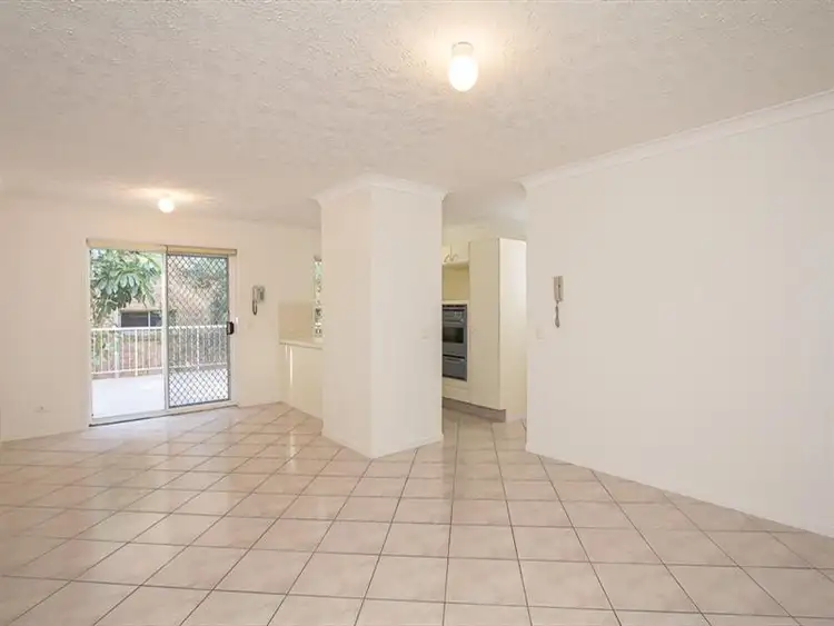 Fifth view of Homely unit listing, 2/23 Fifteenth Avenue, Palm Beach QLD 4221