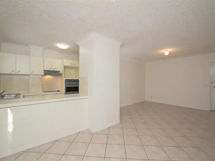 Second view of Homely unit listing, 2/23 Fifteenth Avenue, Palm Beach QLD 4221