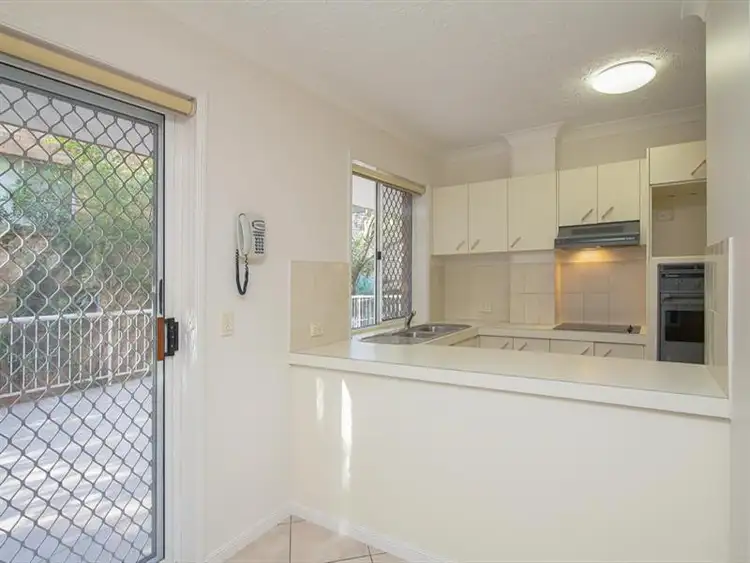 Sixth view of Homely unit listing, 2/23 Fifteenth Avenue, Palm Beach QLD 4221