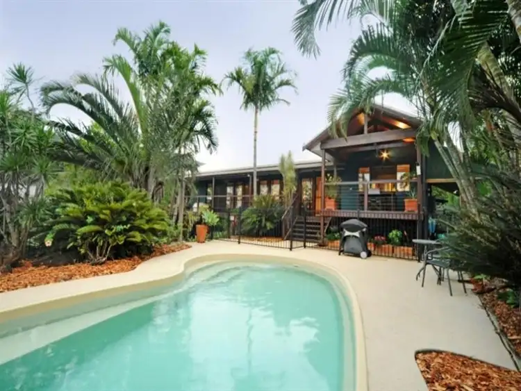 Fourth view of Homely house listing, 4 Daydream Court, Cannonvale QLD 4802