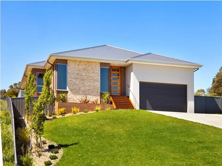 5 Willowbank Way, Brown Hill VIC 3350