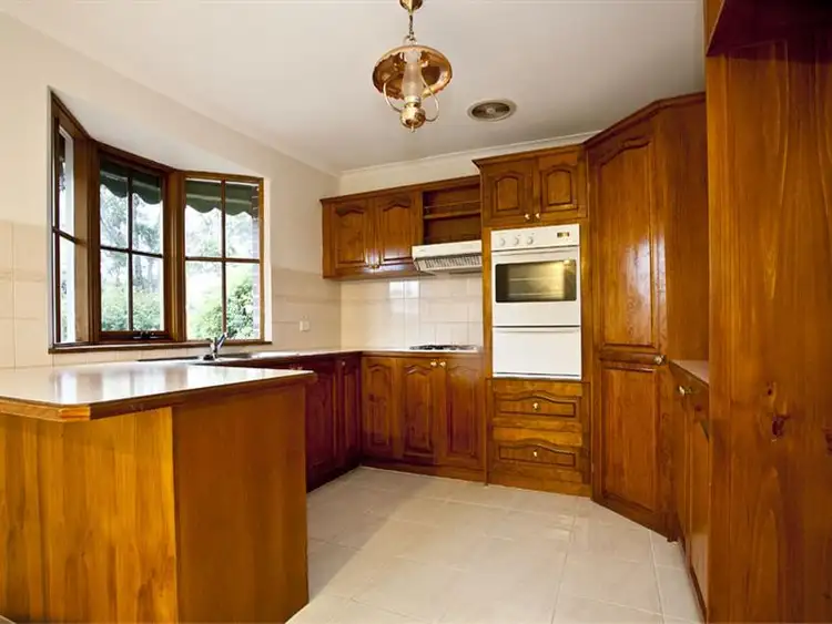 Second view of Homely house listing, 4 Clangula Court, Endeavour Hills VIC 3802