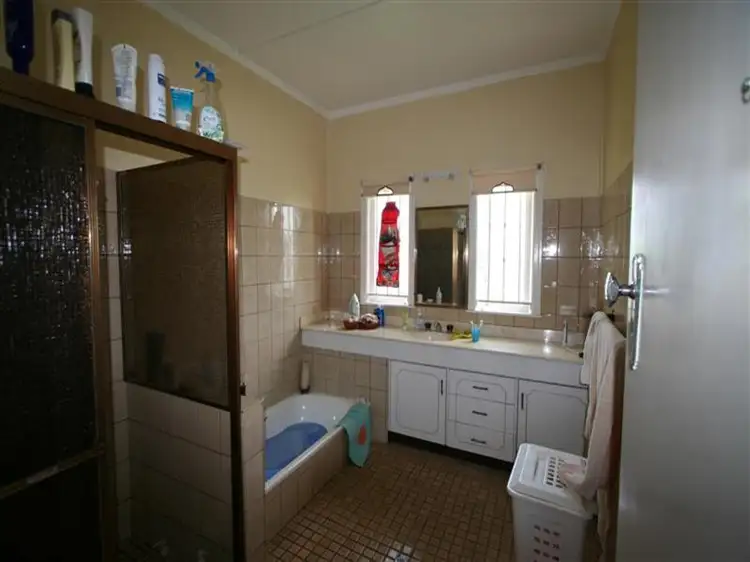 Third view of Homely house listing, 1 Mountjoy Terrace, Wynnum QLD 4178