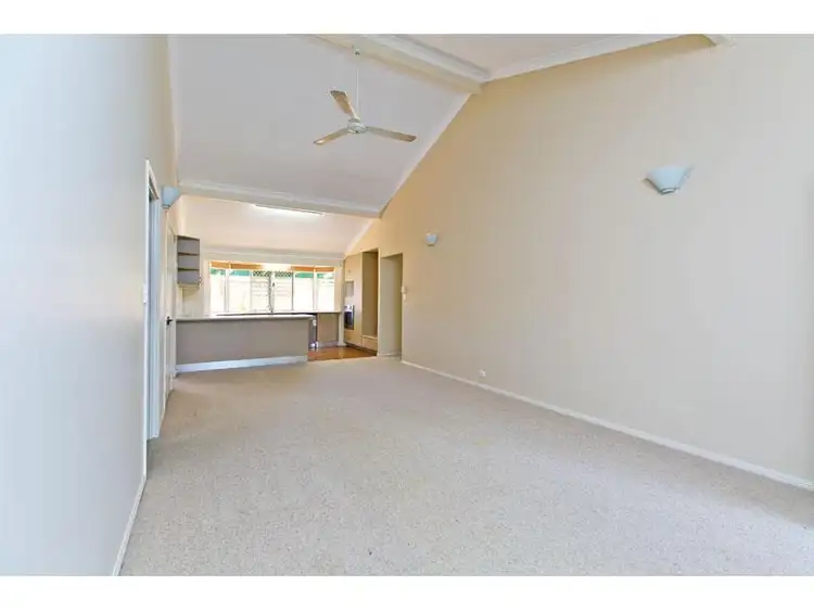 Sixth view of Homely unit listing, 5/10-12 Link Road, Victoria Point QLD 4165