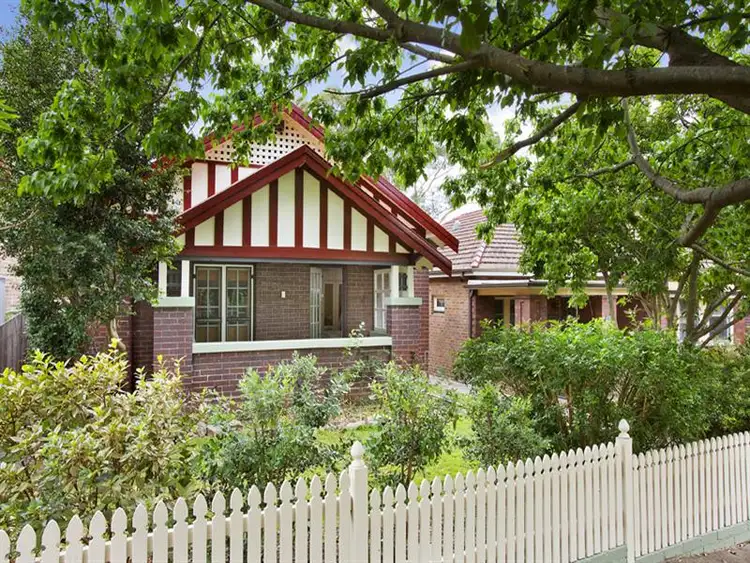 9 Potter Street, Russell Lea NSW 2046