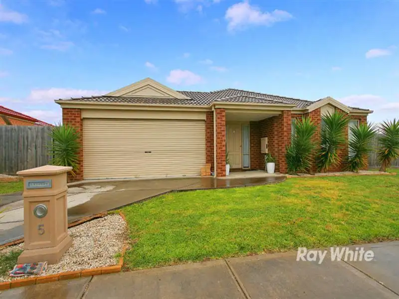 Main view of Homely house listing, 5 Aztec Place, Cranbourne VIC 3977