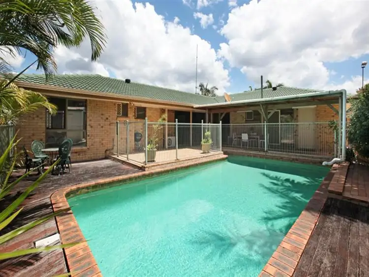 9 Maralinga Drive, Ashmore QLD 4214