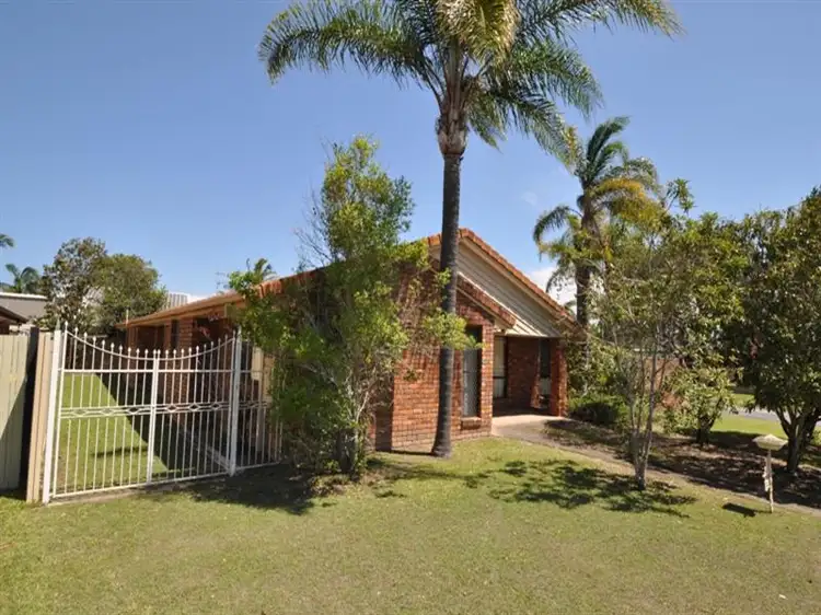 13 Kincardine Drive, Benowa QLD 4217