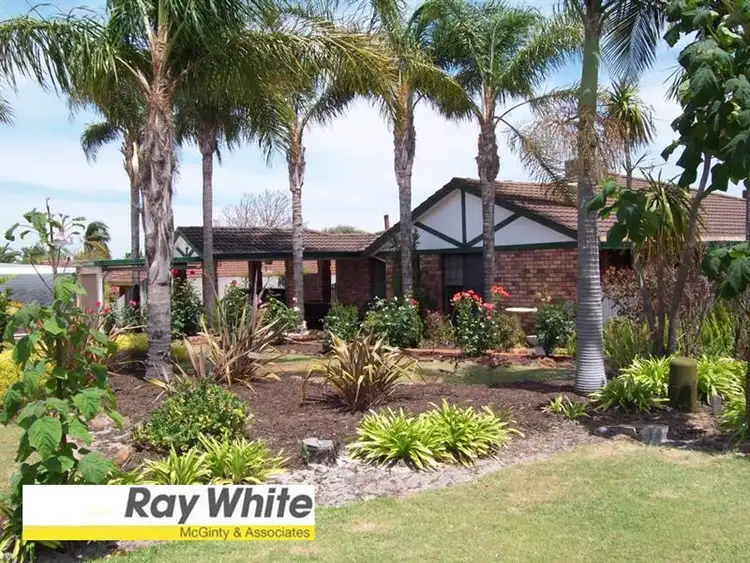 8 Hill Court, Thornlie WA 6108