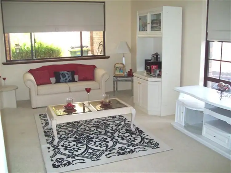 Second view of Homely house listing, 8 Hill Court, Thornlie WA 6108