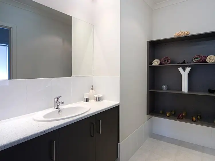 Fifth view of Homely house listing, 87 Barton Circuit, Mount Barker SA 5251