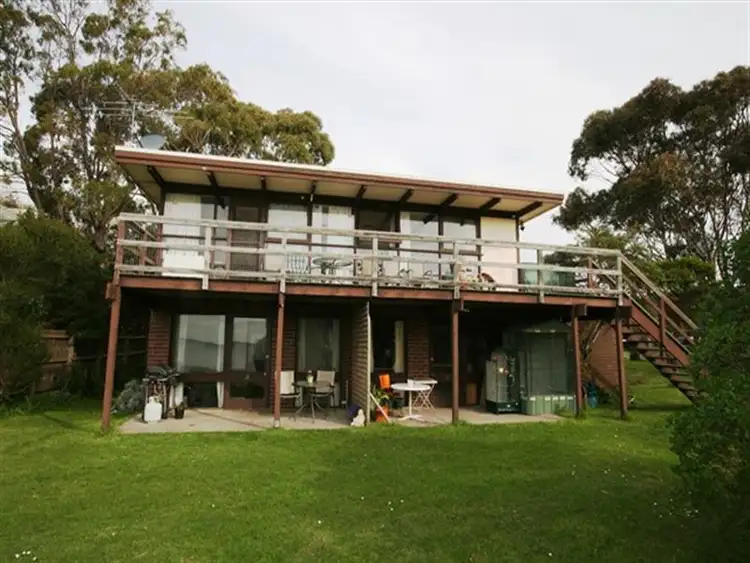 1 Langard Road, Cowes VIC 3922