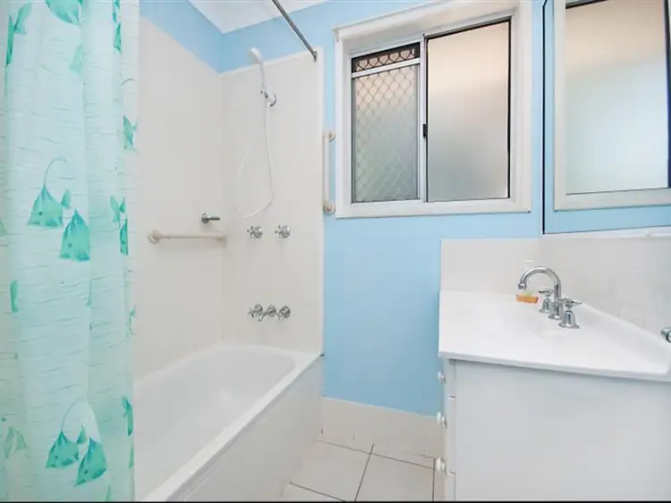 Fifth view of Homely house listing, 18 Geoffrey Court, Rasmussen QLD 4815
