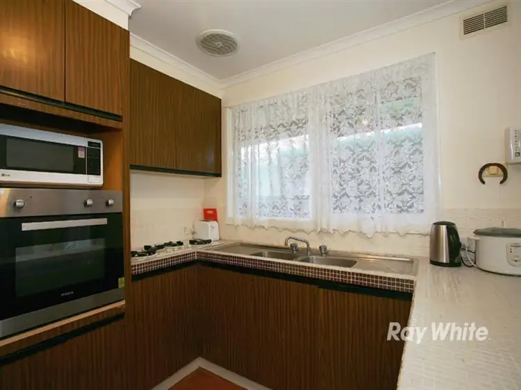 Sixth view of Homely house listing, 10 David Avenue, Cranbourne VIC 3977
