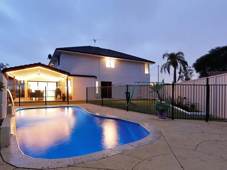 Second view of Homely house listing, 7 Hillier Place, Hamersley WA 6022