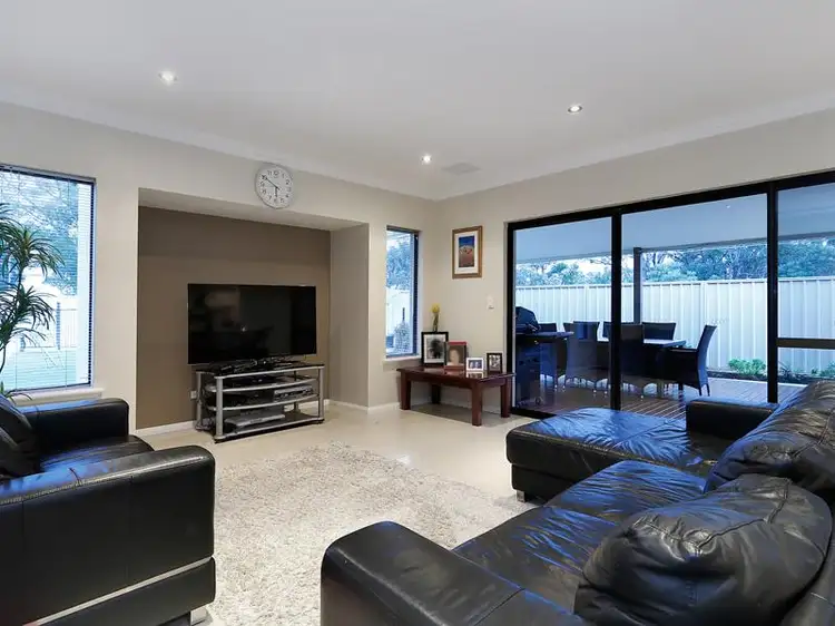 Third view of Homely house listing, 7 Hillier Place, Hamersley WA 6022