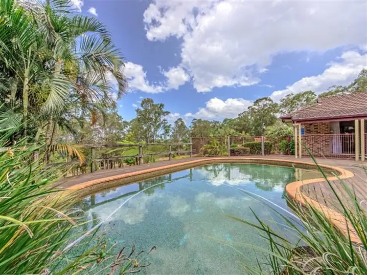 15 Brentwood Terrace, Oxenford QLD 4210