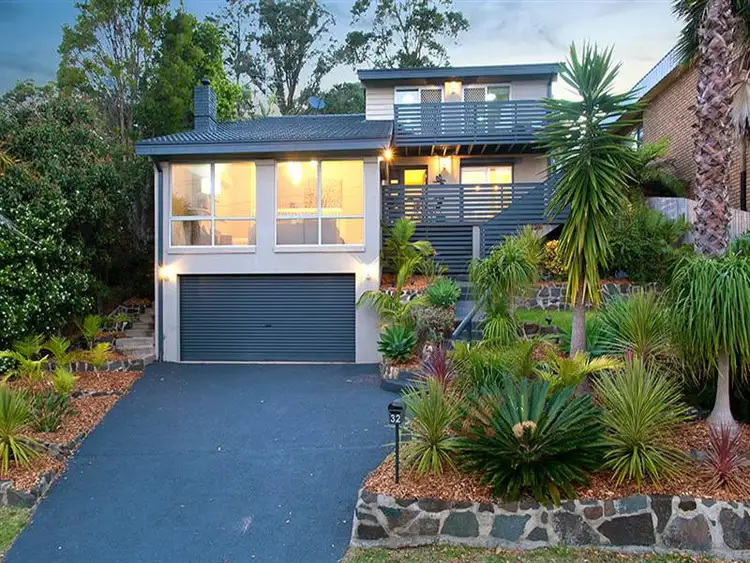 32 Scenic Crescent, Albion Park NSW 2527