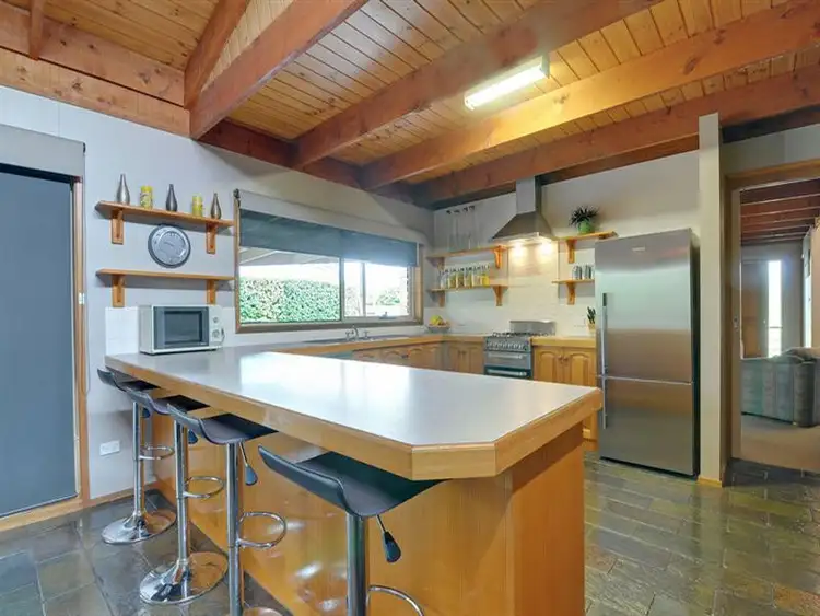 Third view of Homely house listing, 8 Ayres Court, Rosedale VIC 3847