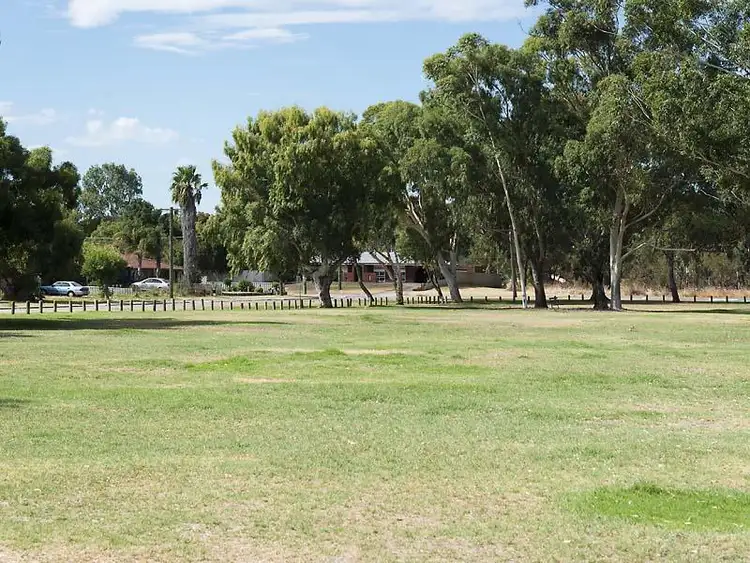 Fourth view of Homely house listing, 10 Bunratty Link, Canning Vale WA 6155