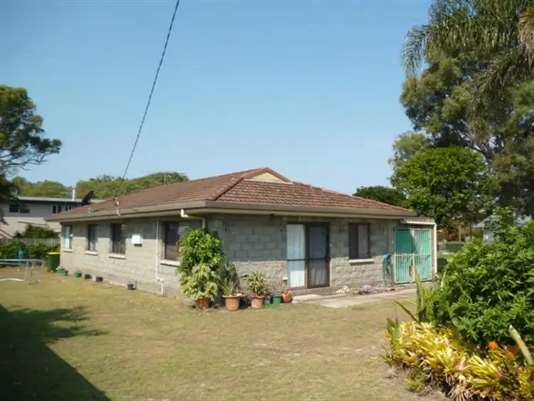 33 Clement Street, Woorim QLD 4507