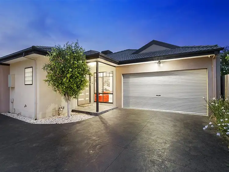 2/16 Kelly Street, Chadstone VIC 3148