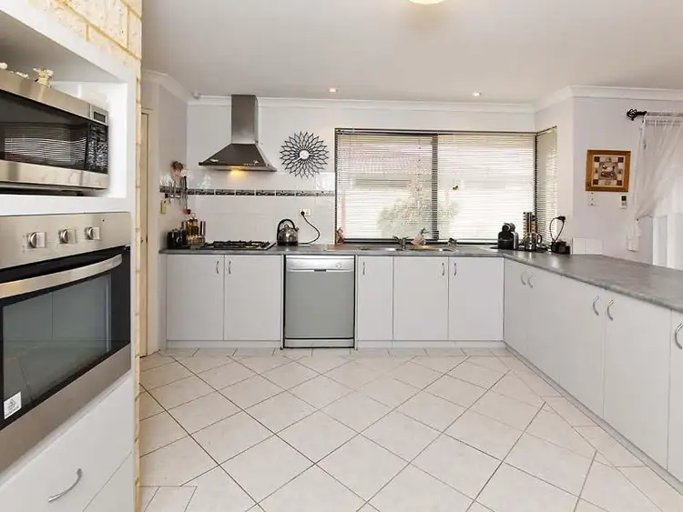 Fourth view of Homely house listing, 31 Arpenteur Drive, Baldivis WA 6171