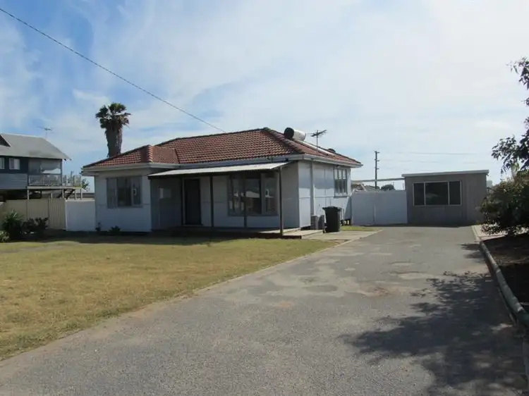 20 Quarry Street, Geraldton WA 6530