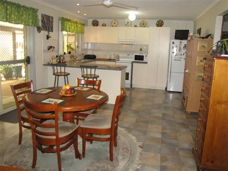 Second view of Homely house listing, 4 Nalara Avenue, Loxton SA 5333