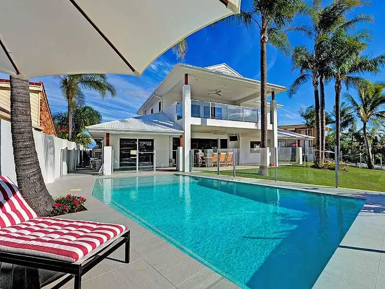 25 Drysdale Place, Paradise Point QLD 4216