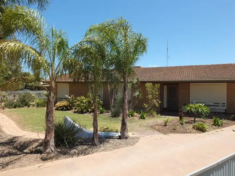 94 Bay Road, Moonta Bay SA 5558