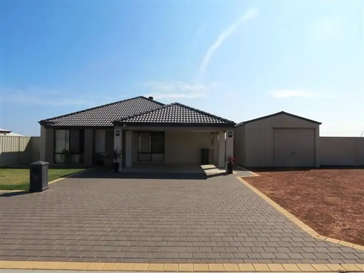 23 Colonen Street, Wandina WA 6530