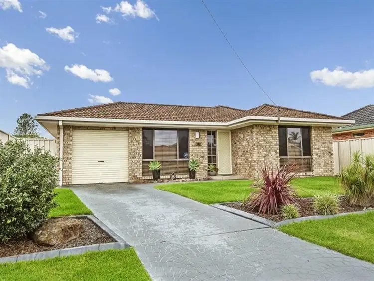 54 Aston Wilde Avenue, Chittaway Bay NSW 2261